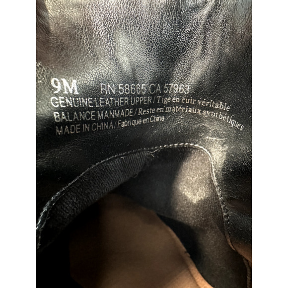 Halogen Black Leather Studded Strap Detail Side Zip Biker Ankle Boots Size 9 - Picture 6 of 7